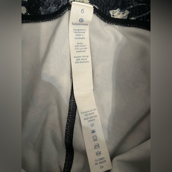 Lululemon Speed Up Crop in Spring bloom - Picture 4 of 7